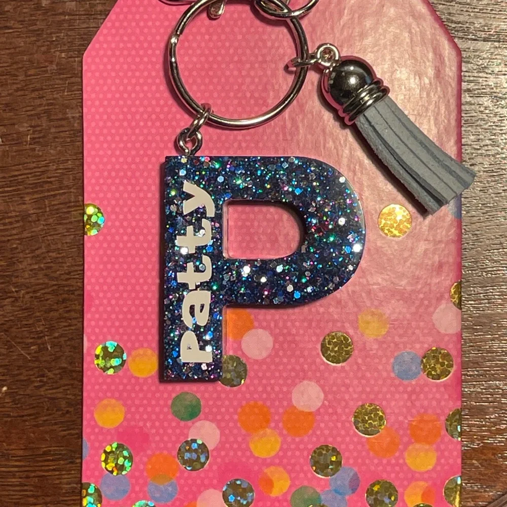 Patty, letter‎ P glitter resin keychain